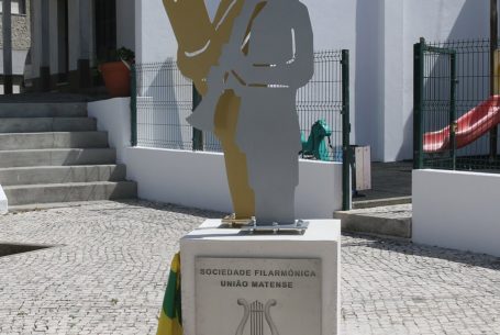 Sculpture in Homage to the 150th anniversary of the União Matense Philharmonic Society